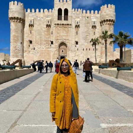 Mesho Falcon Pyramids View Inn Kafrat al Jabal Exterior photo
