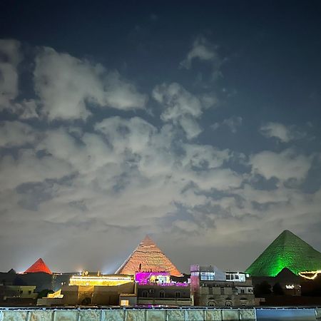 Mesho Falcon Pyramids View Inn Kafrat al Jabal Exterior photo