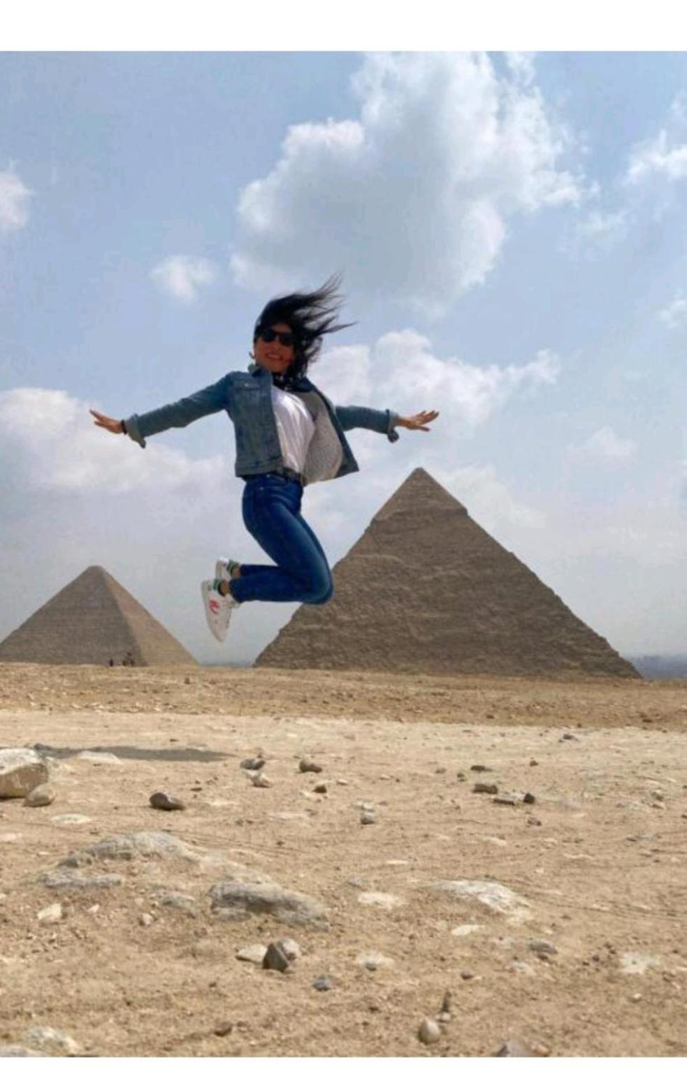 Mesho Falcon Pyramids View Inn Kafrat al Jabal Exterior photo